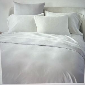 Silky TENCEL Duvet Cover and Shams Full/Queen NEW